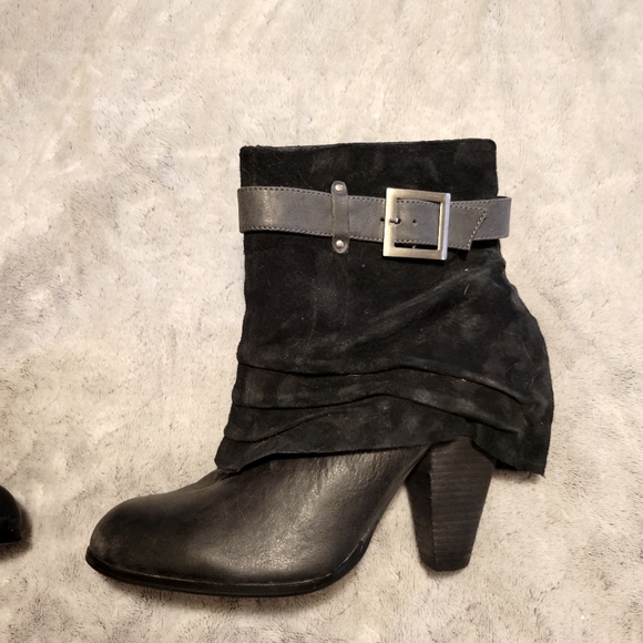 Envy Black Leather Heeled Booties, US Womens 9 - Picture 3 of 5
